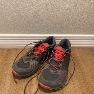 La Sportiva Bushido II Trail Runners, Size 9, Only worn Once.